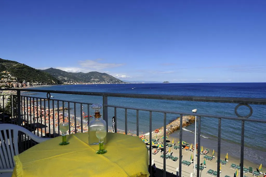 Hotel Bristol Laigueglia